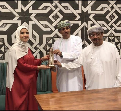 Oman Latest News : Man Booker Prize winner Jokha Al Harthi returns to Oman, receives grand welcome