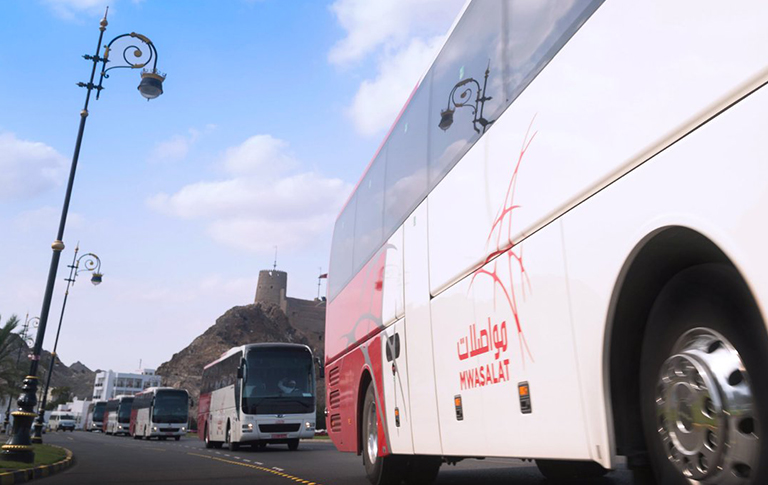 Oman Latest News : Mwasalat resumes Muscat-Dubai service after crash