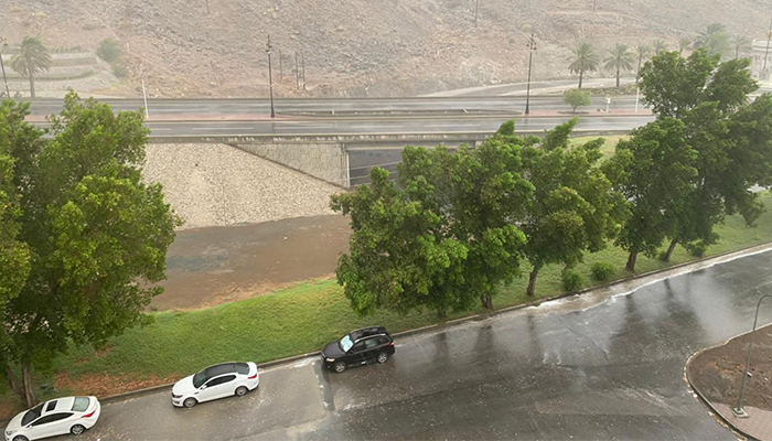 Oman weather: Residents wake up to heavy rainfall in Muscat - The ...