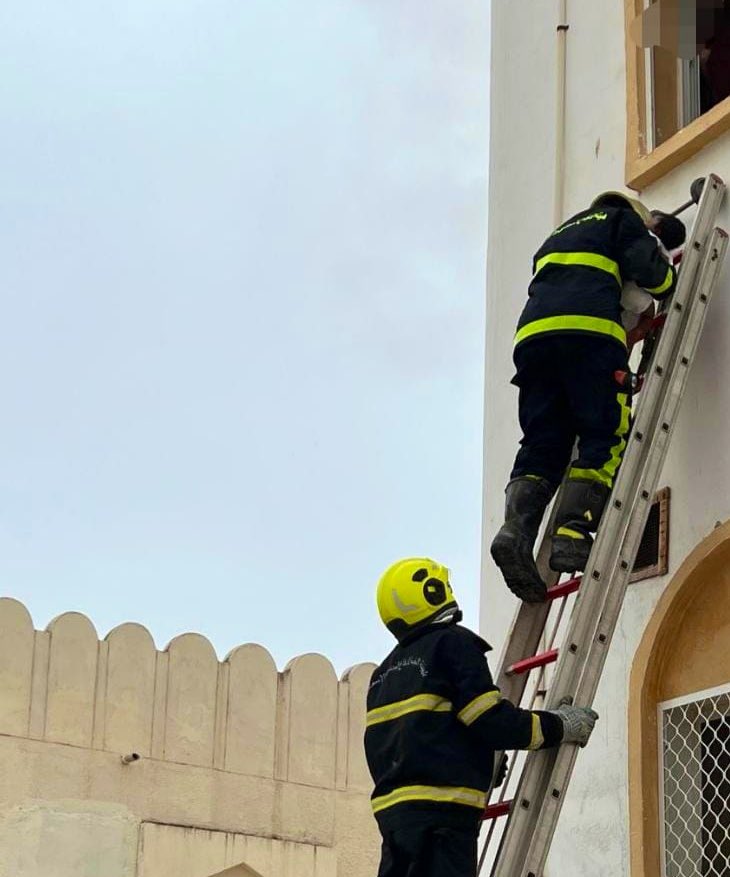 Five people rescued from a house fire in Oman - The Arabian Stories News