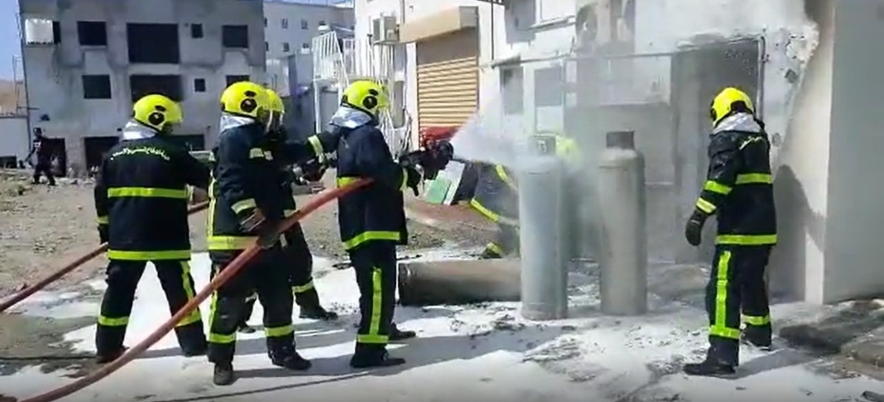 Vehicle catches fire in Ruwi, gas leak in Seeb - The Arabian Stories News