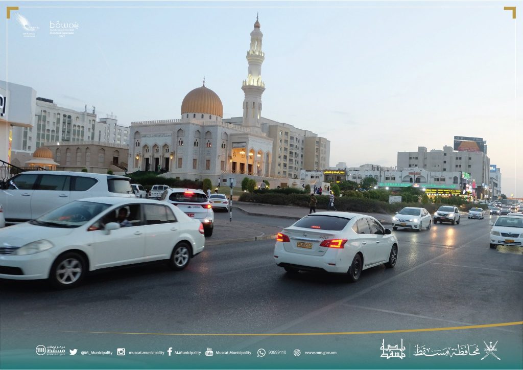 Muscat Municipality to convert Al Khuwair service road to oneway The