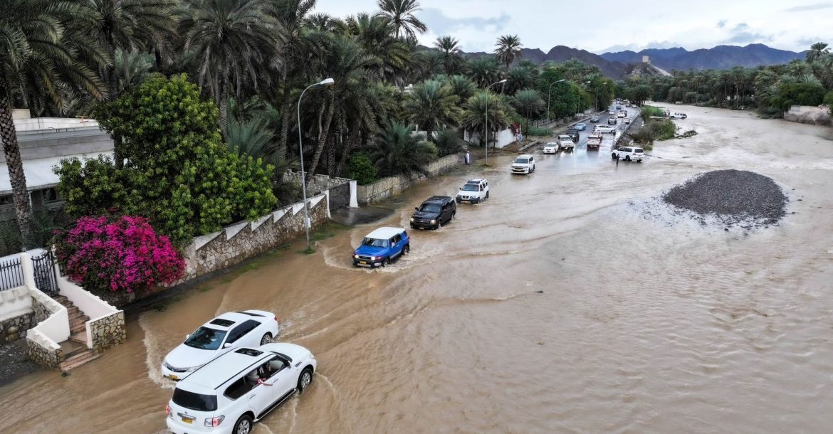 Weather alert: Heavy rainfall expected in many parts of Oman - The ...