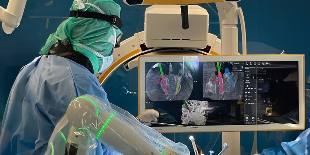 Sultan Qaboos University Hospital becomes first in region to use ...