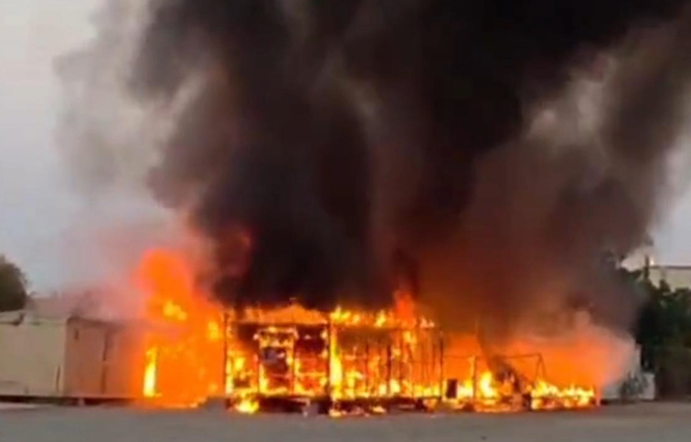 Firefighters contain blaze in caravans in Oman’s Barka without injuries
