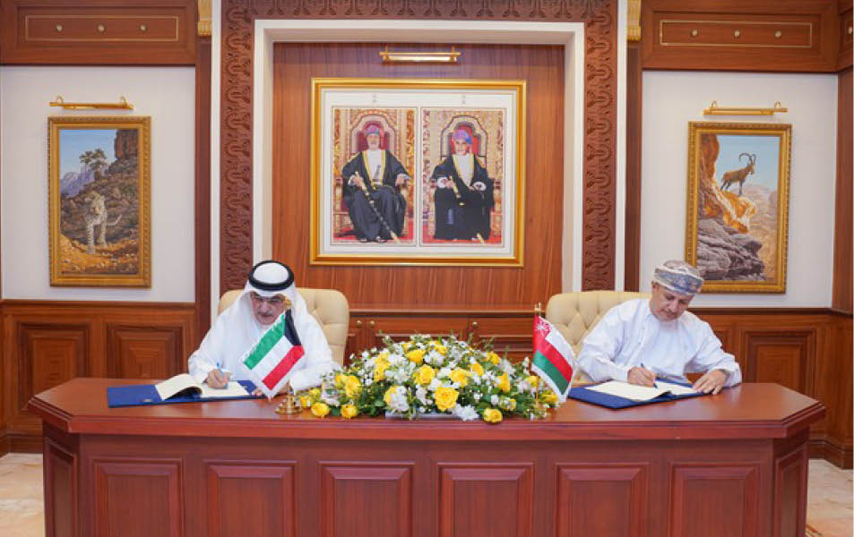 Oman, Kuwait Fund sign agreement to finance new Samail Hospital project
