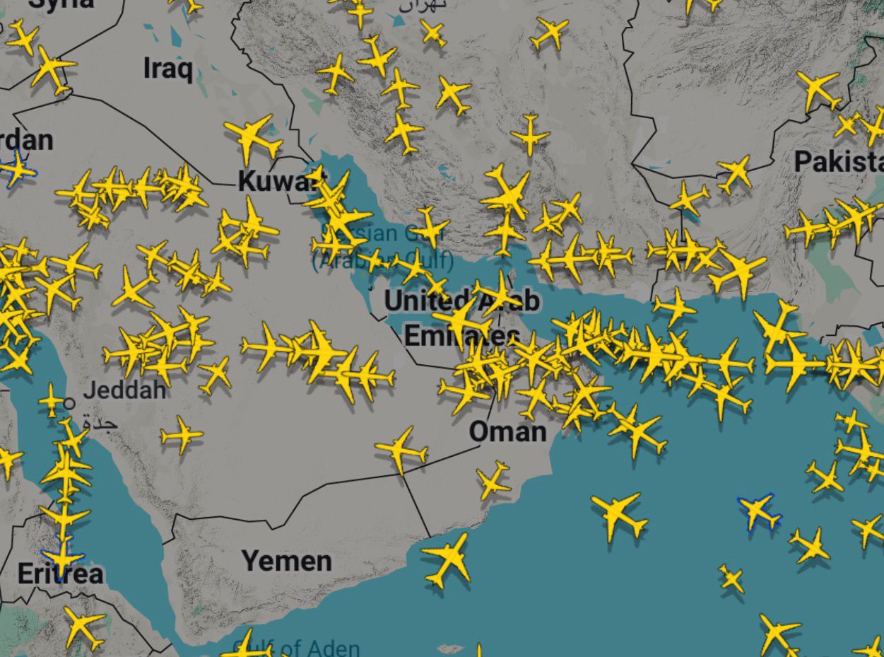 Over 585,000 flights crossed Omani airspace in 2025; CAA targets 40 million passengers by 2040
