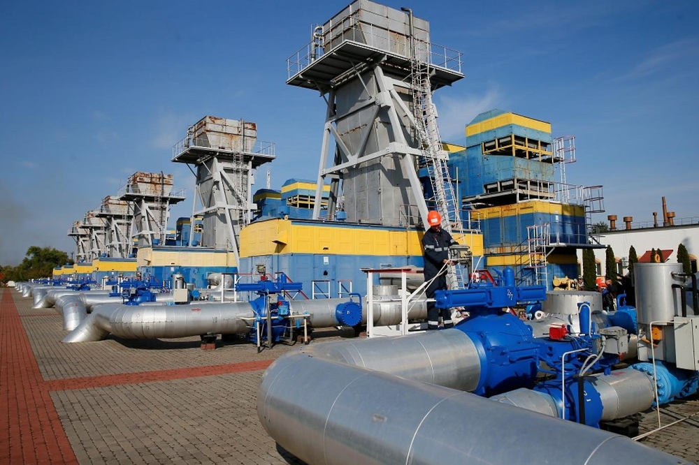 Global LNG exports fall to two-year low amid Middle East disruptions
