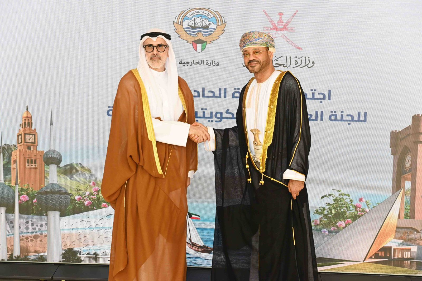 Oman, Kuwait foreign ministers discuss bilateral ties and regional developments